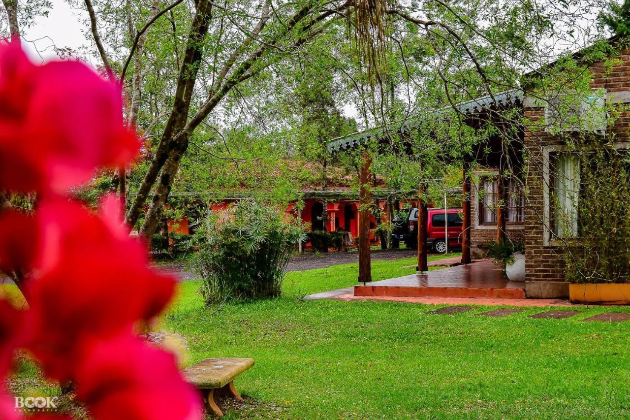 Hotel Las Azaleas Jardín América Exterior foto